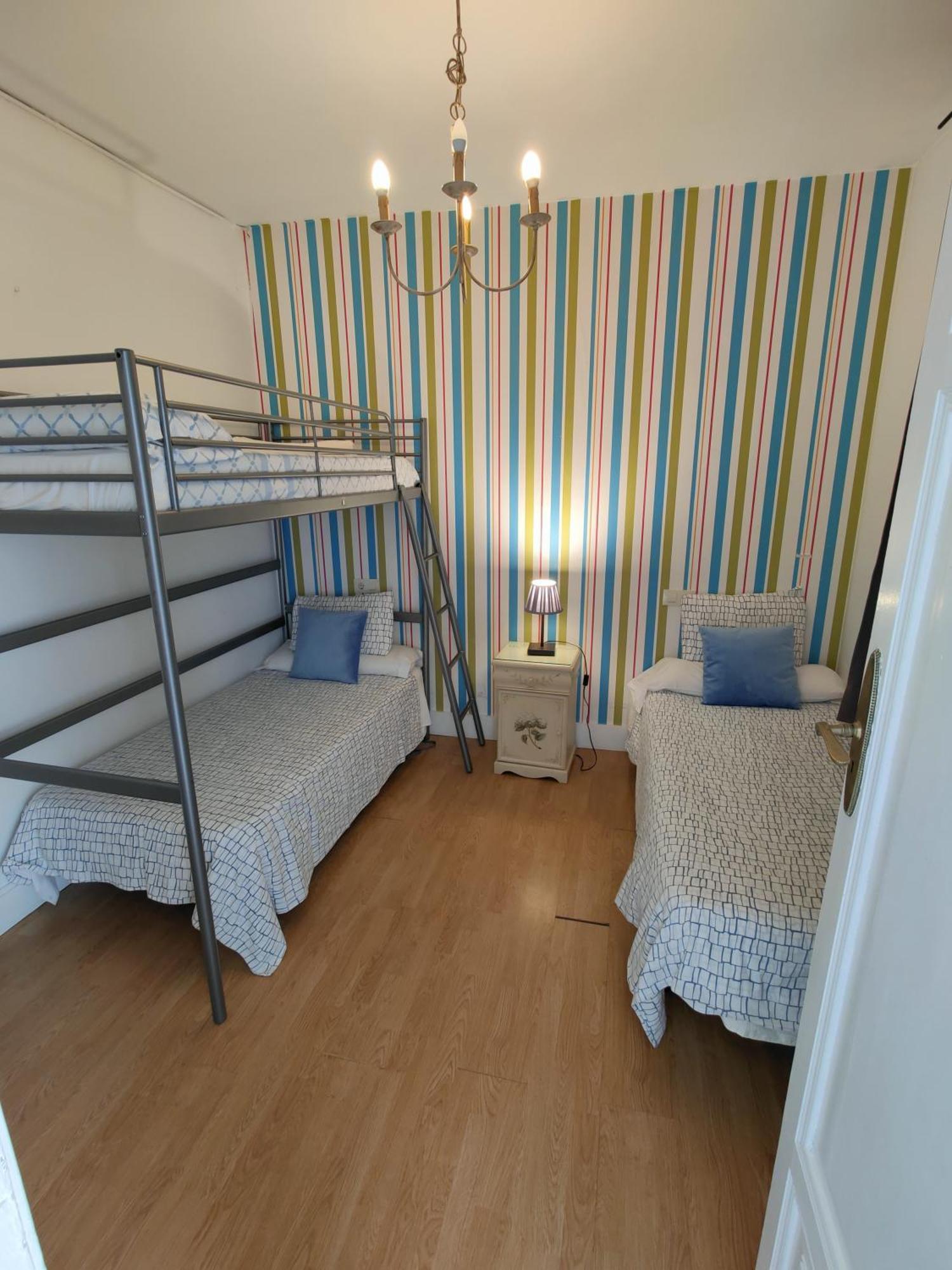 Rua Nova Apartment 28, 3 Dormitorios, Wifi, Ps4 Y Netflix, A 200M Catedral Santiago de Compostela Zewnętrze zdjęcie